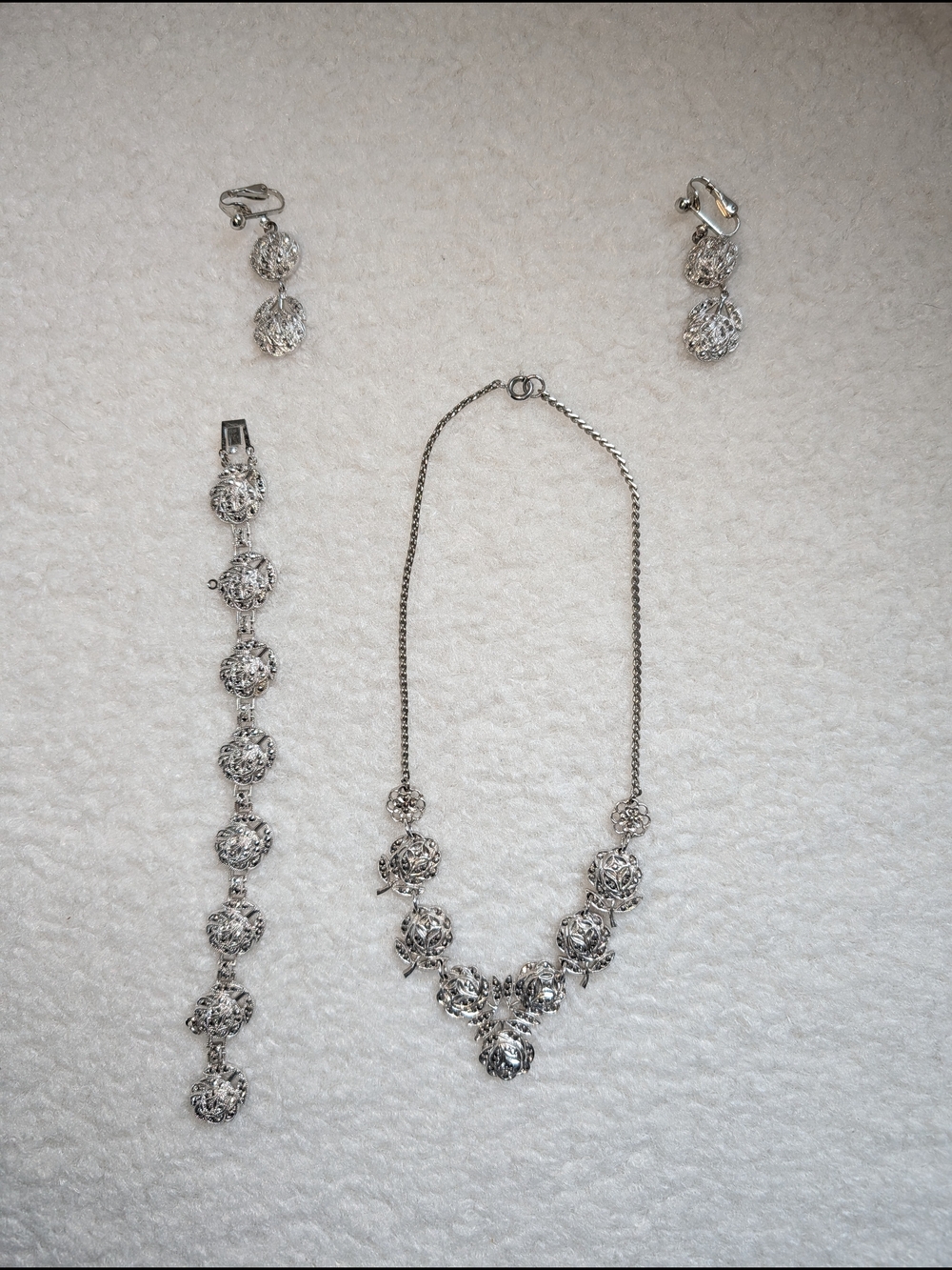 Silver Filigree Floral Necklace, Bracelet and Earrings Set